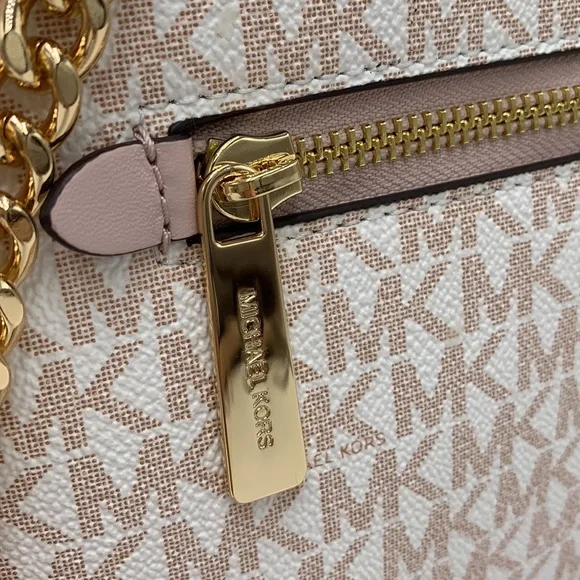 MICHAEL KORS Medium Zip Front Logo Chain Tote Bag & LARGE DOUBLE ZIP WRISTLET - Picture 15 of 16